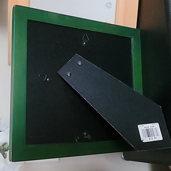 Bundle of Picture Frames - Picture 4 of 7